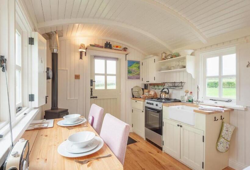 민박 Westfield House Farm