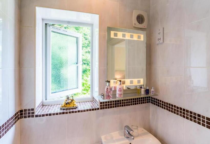 مبيت وإفطار Westwood Guest House