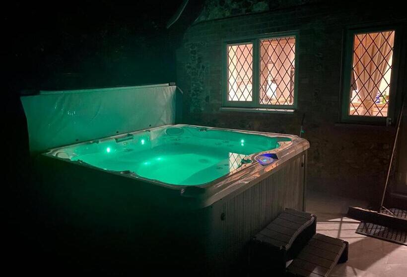 Bridge Hotel Brandon