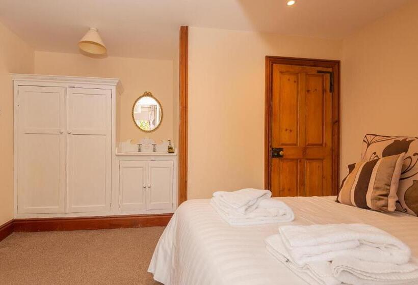 Bridge Hotel Brandon