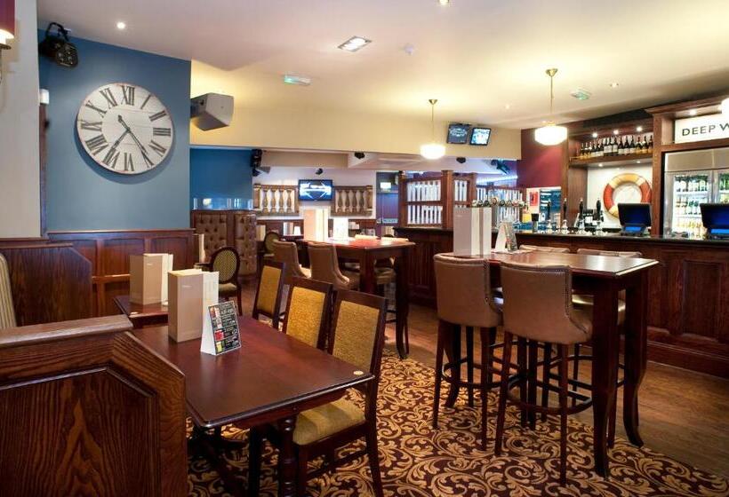 Cabot Court Hotel Wetherspoon