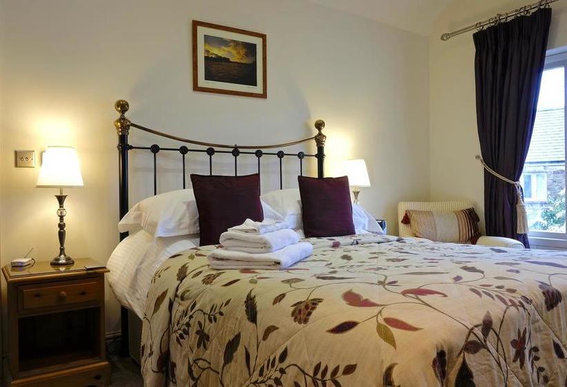 ベッドアンドブレックファースト Canaston Oaks