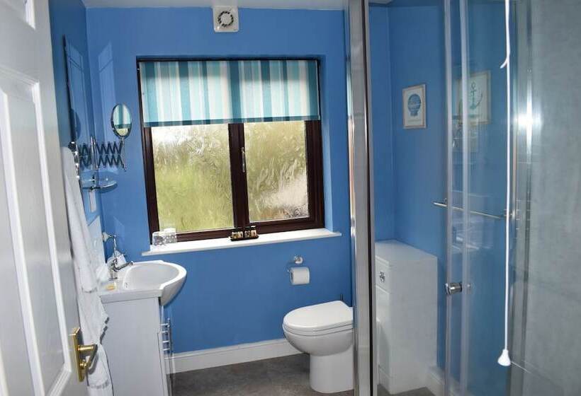 Castle Green Bed And Breakfast