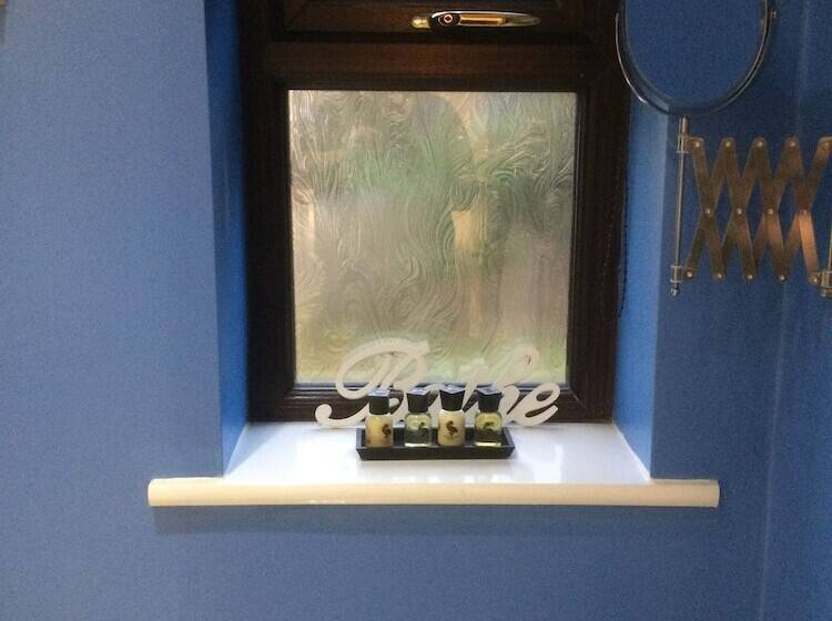 Castle Green Bed And Breakfast