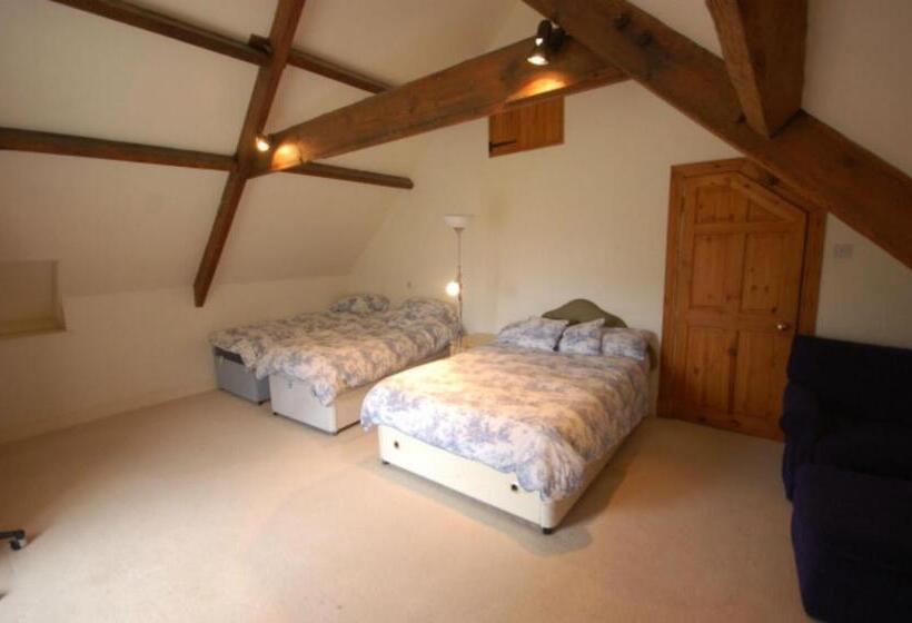 Clemenstone House B&b