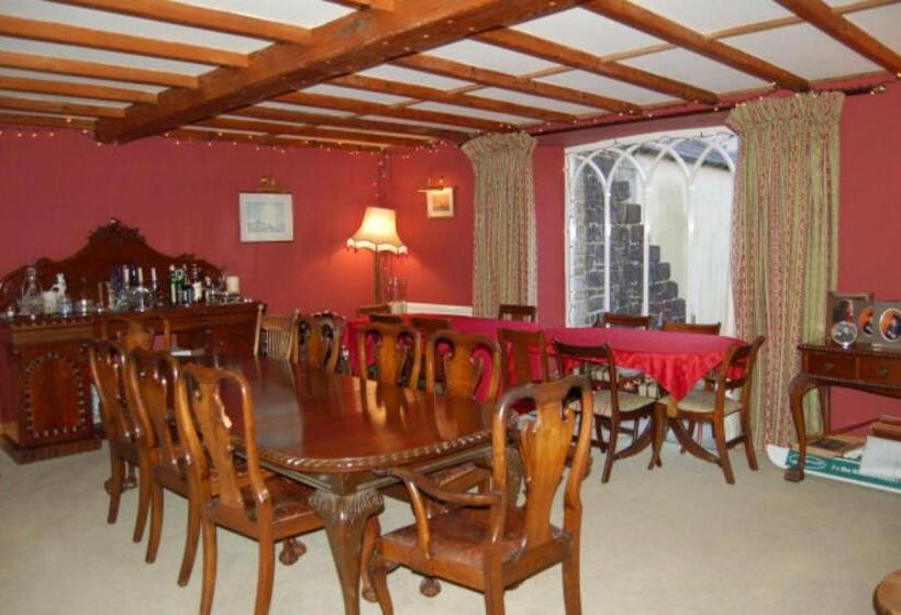 Clemenstone House B&b