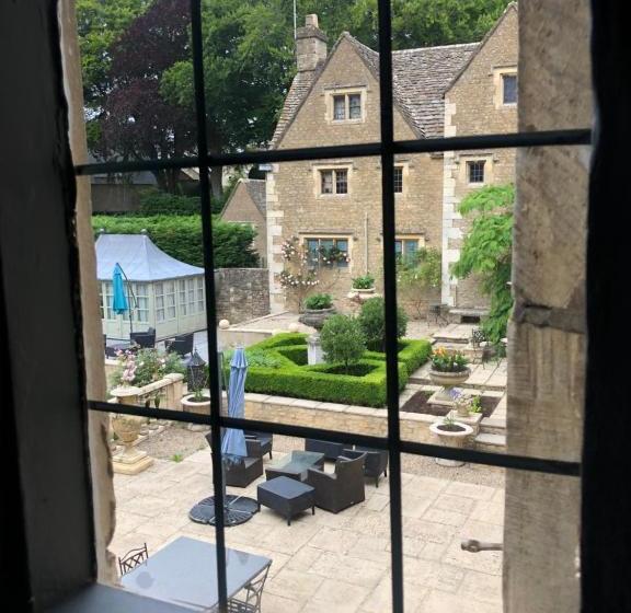 Court House Manor Luxury B&b