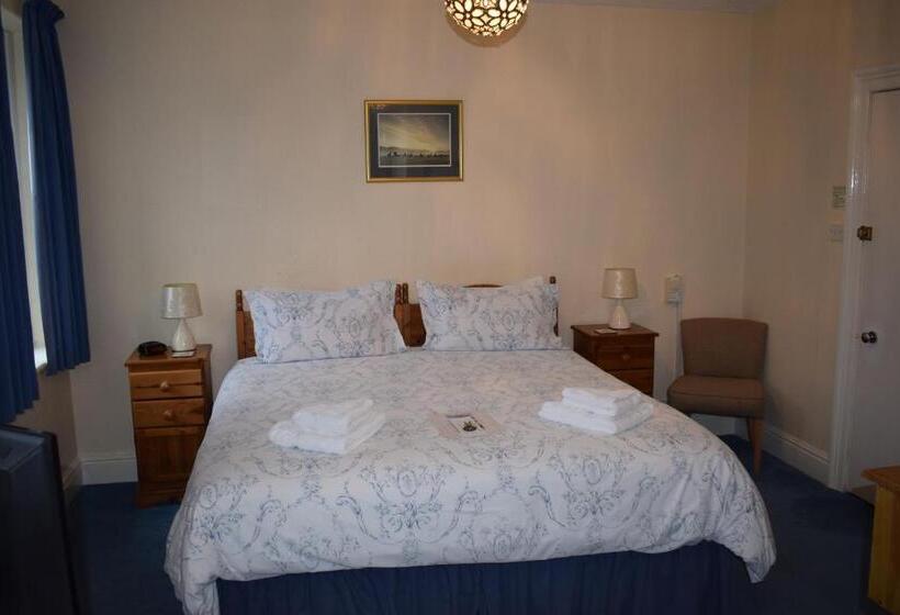 צימר Cragside Guest House