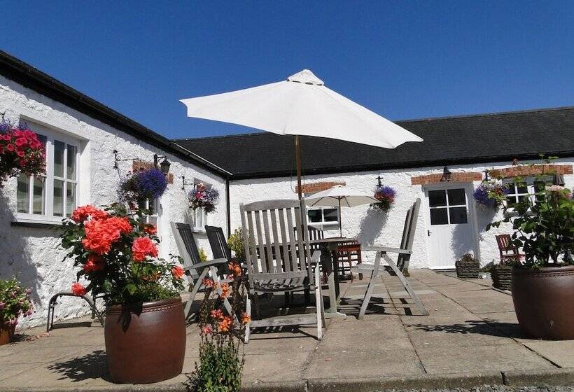 East Trewent Farm B&b