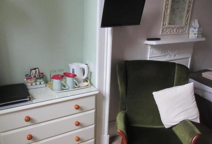 Hillside Bed & Breakfast