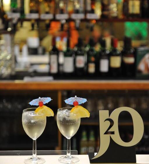 בית מלון כפרי Bayshore