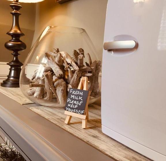 ホテル The Bridge House