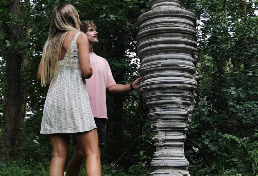 Отель Broomhill Estate