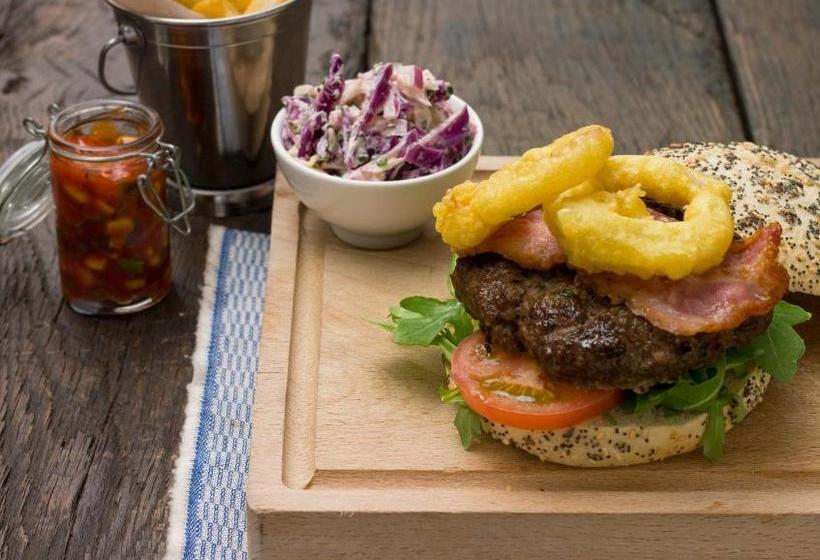 בית מלון כפרי Chicheley Hall