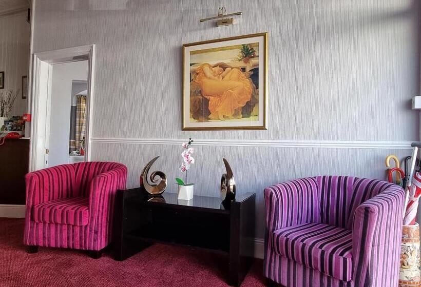 Отель Collingwood