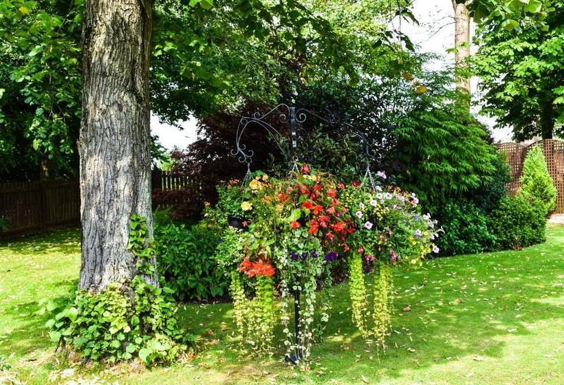 ホテル Dalziel Park