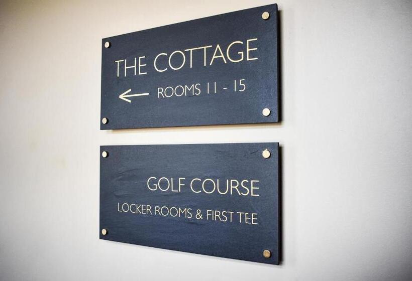 ホテル Dalziel Park