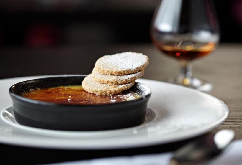 فندق Dalziel Park