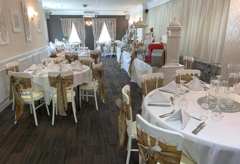 酒店 Dimple Well Lodge