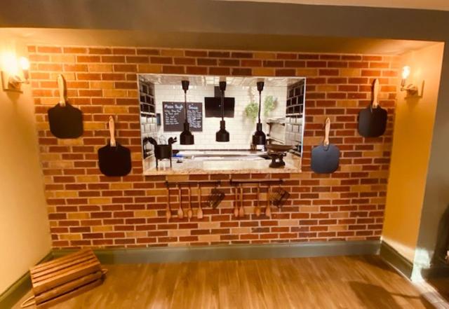 Отель Hockley House