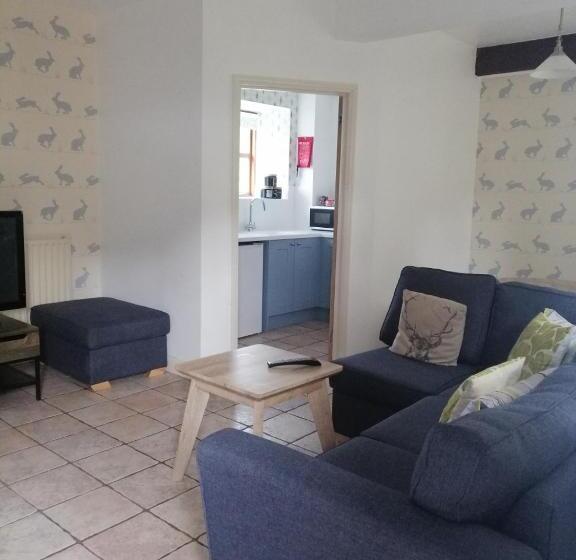 ホテル Little John