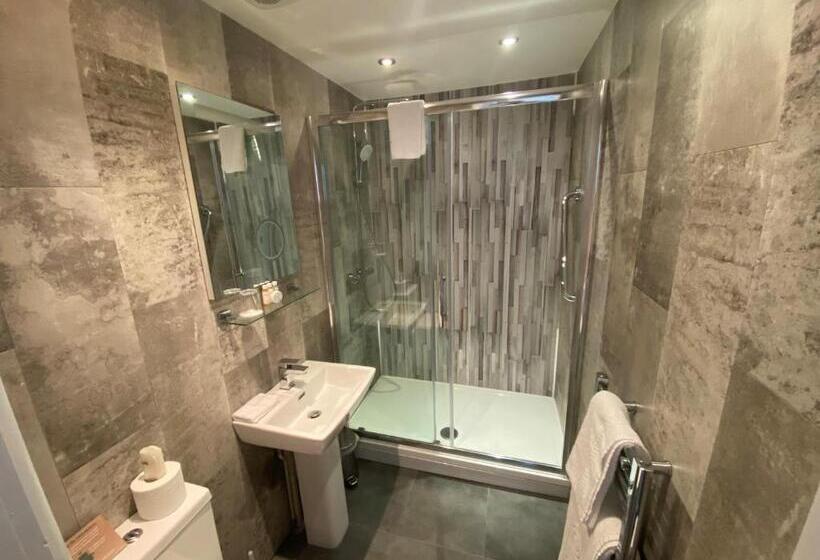 בית מלון כפרי Miramar