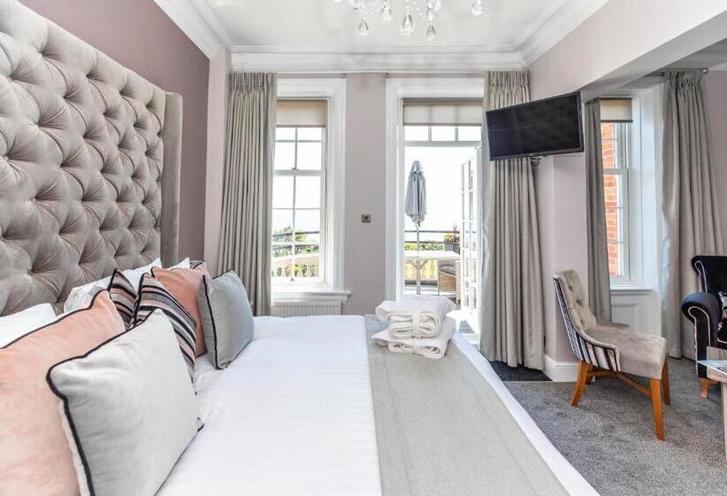 בית מלון כפרי Miramar