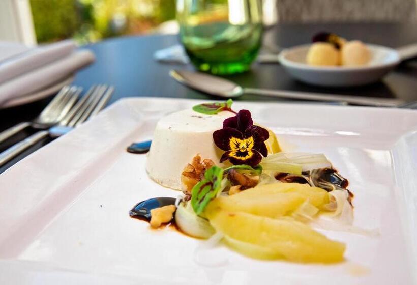 בית מלון כפרי Miramar