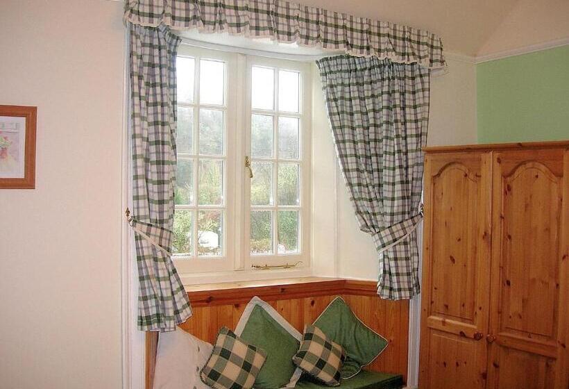 فندق Polraen Country House