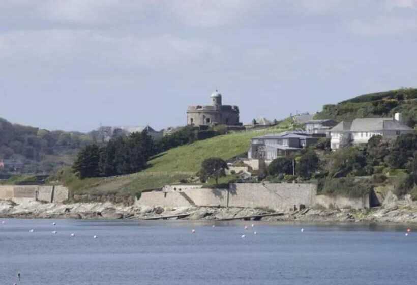 ホテル Ship And Castle