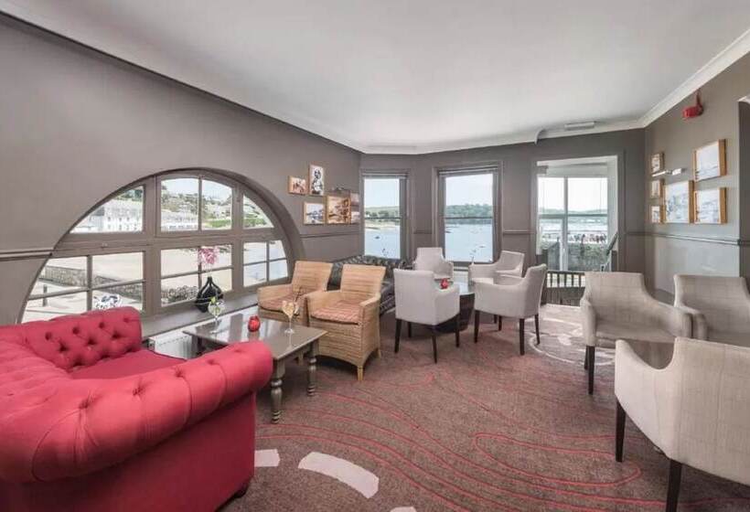 ホテル Ship And Castle