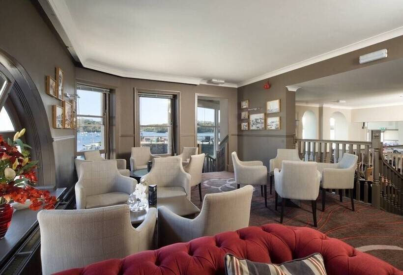 ホテル Ship And Castle