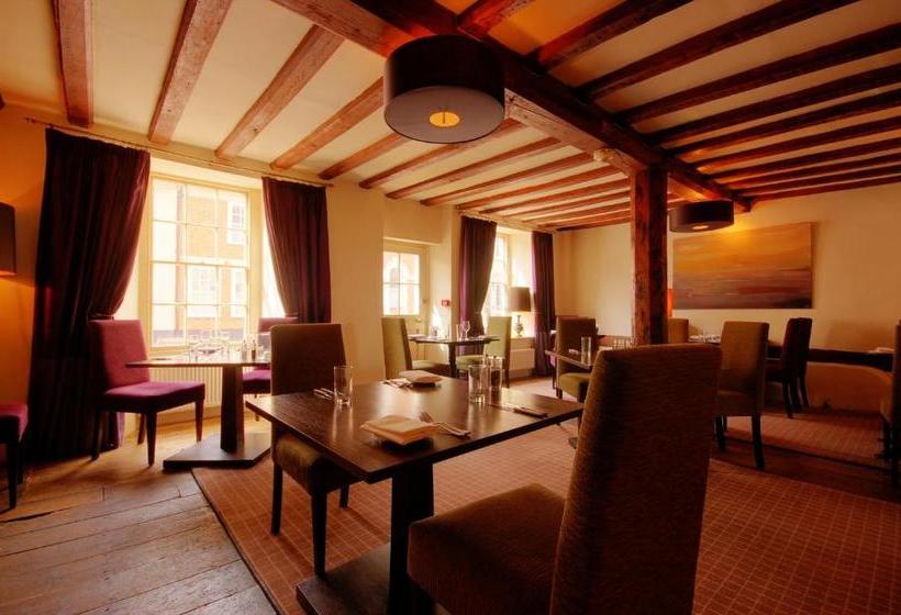 ホテル Sutherland House