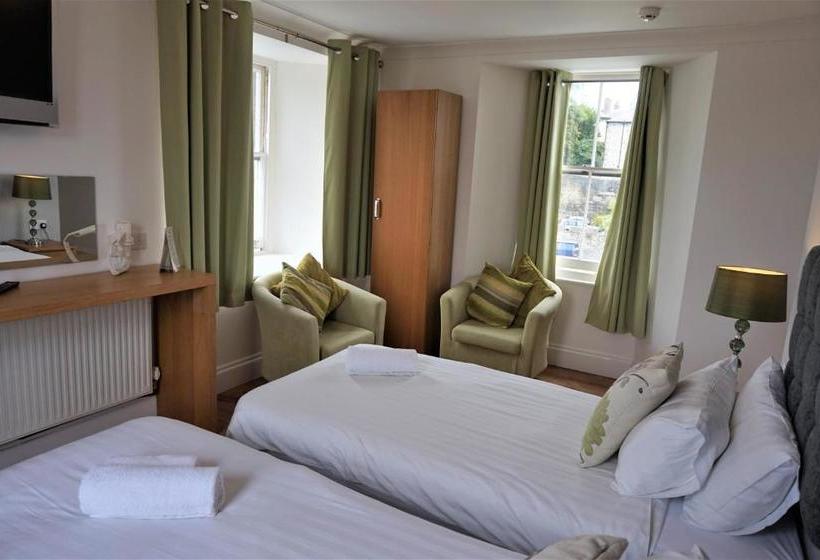 בית מלון כפרי The Angel