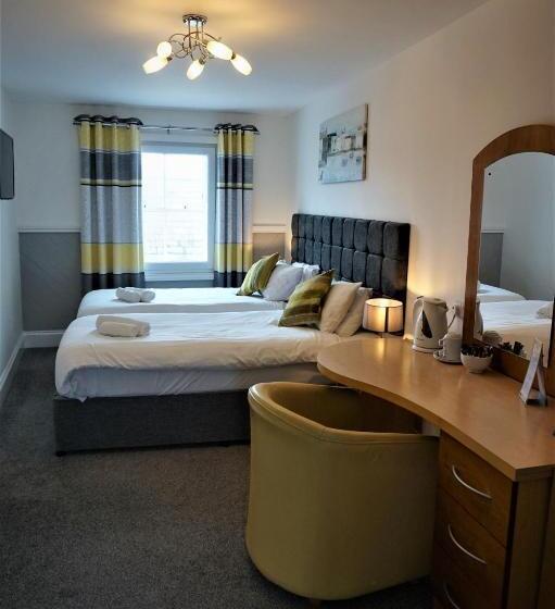 בית מלון כפרי The Angel