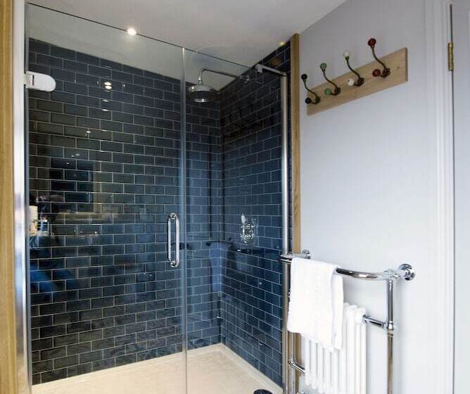 ホテル The Coach House