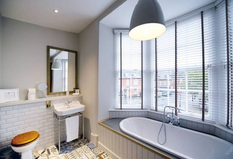 ホテル The Coach House