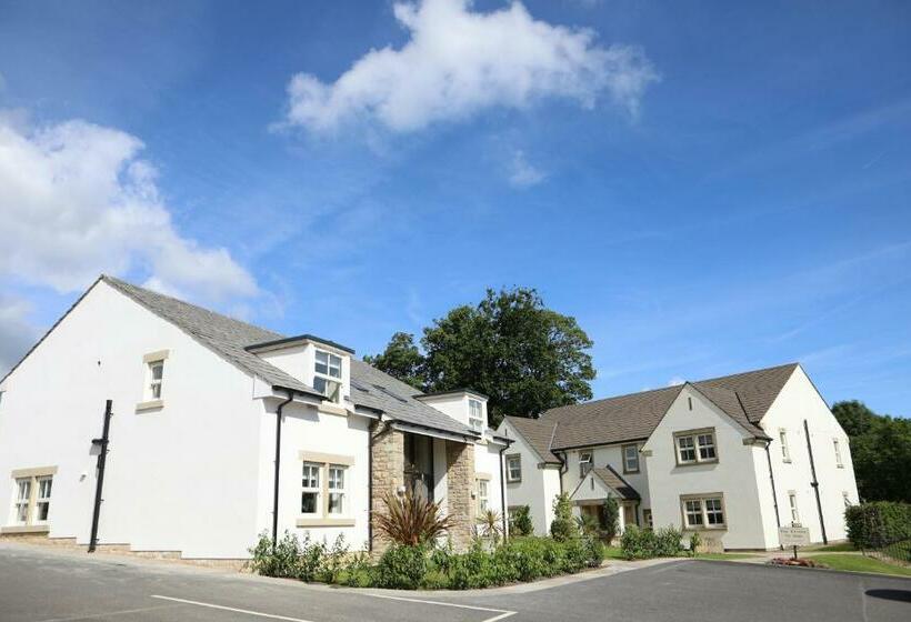 Отель The Craven Heifer Inn