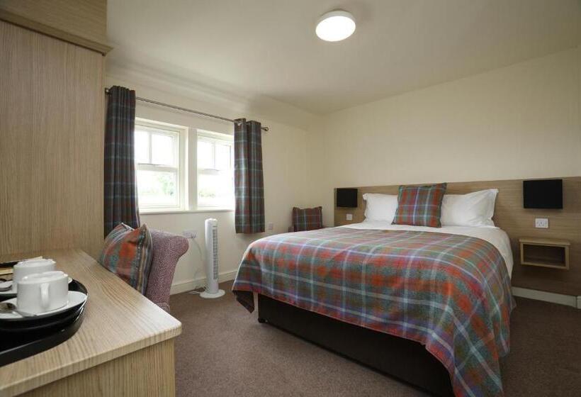 Отель The Craven Heifer Inn