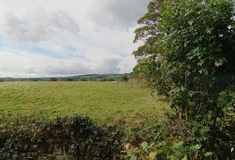 Отель The Craven Heifer Inn