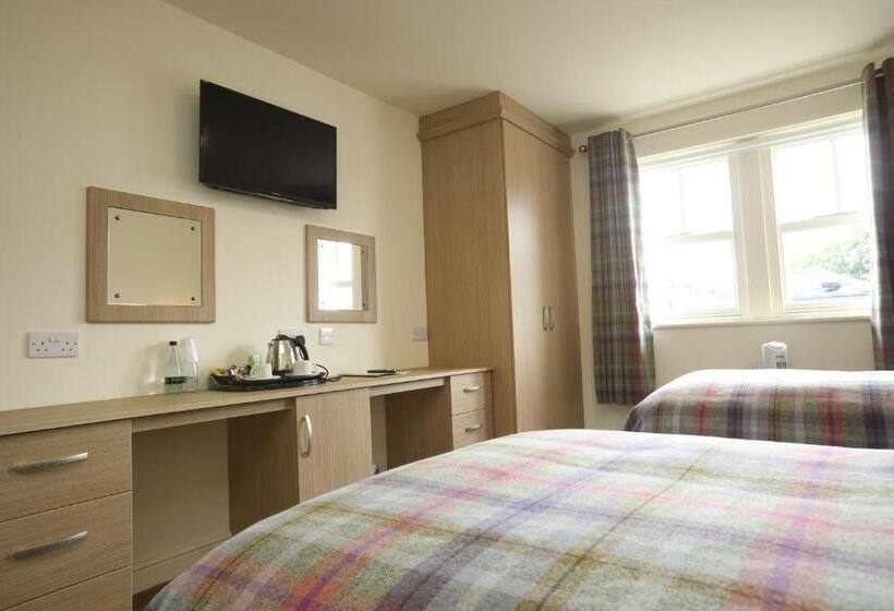 Отель The Craven Heifer Inn