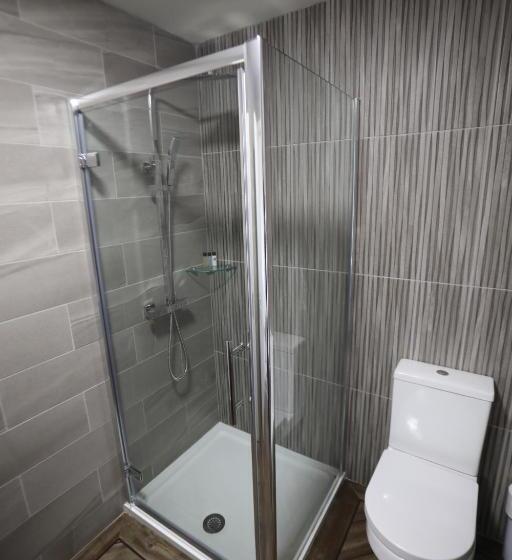 Отель The Craven Heifer Inn