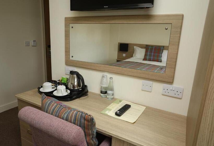 Отель The Craven Heifer Inn