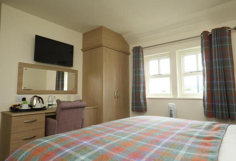 Отель The Craven Heifer Inn