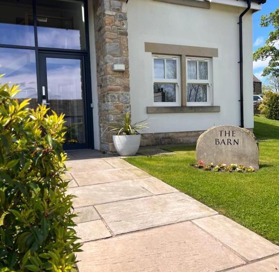 Отель The Craven Heifer Inn