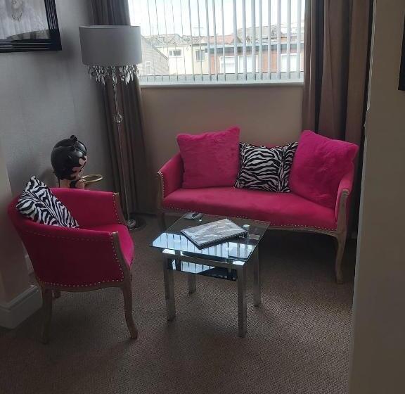 בית מלון כפרי The Dudley