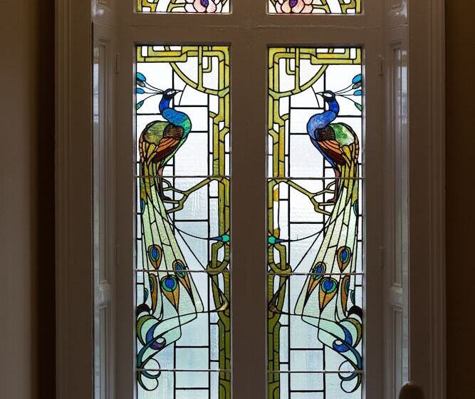 Отель The Esplanade