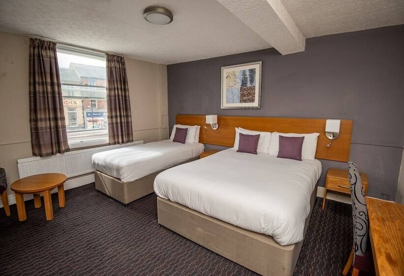 호텔 The George Inn