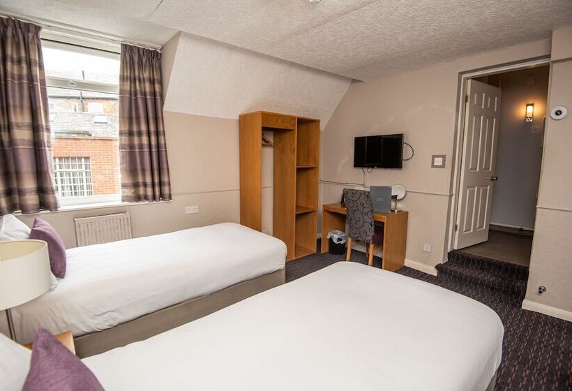 호텔 The George Inn