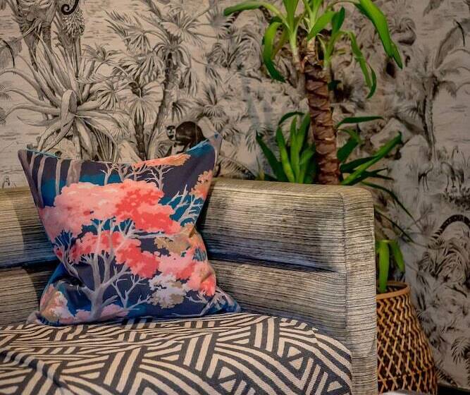 Отель The Godolphin